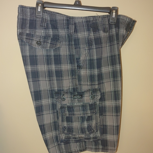Men's Lee Gray and Blue Cargo Shorts Casual Style, Size 34 - Picture 6 of 7